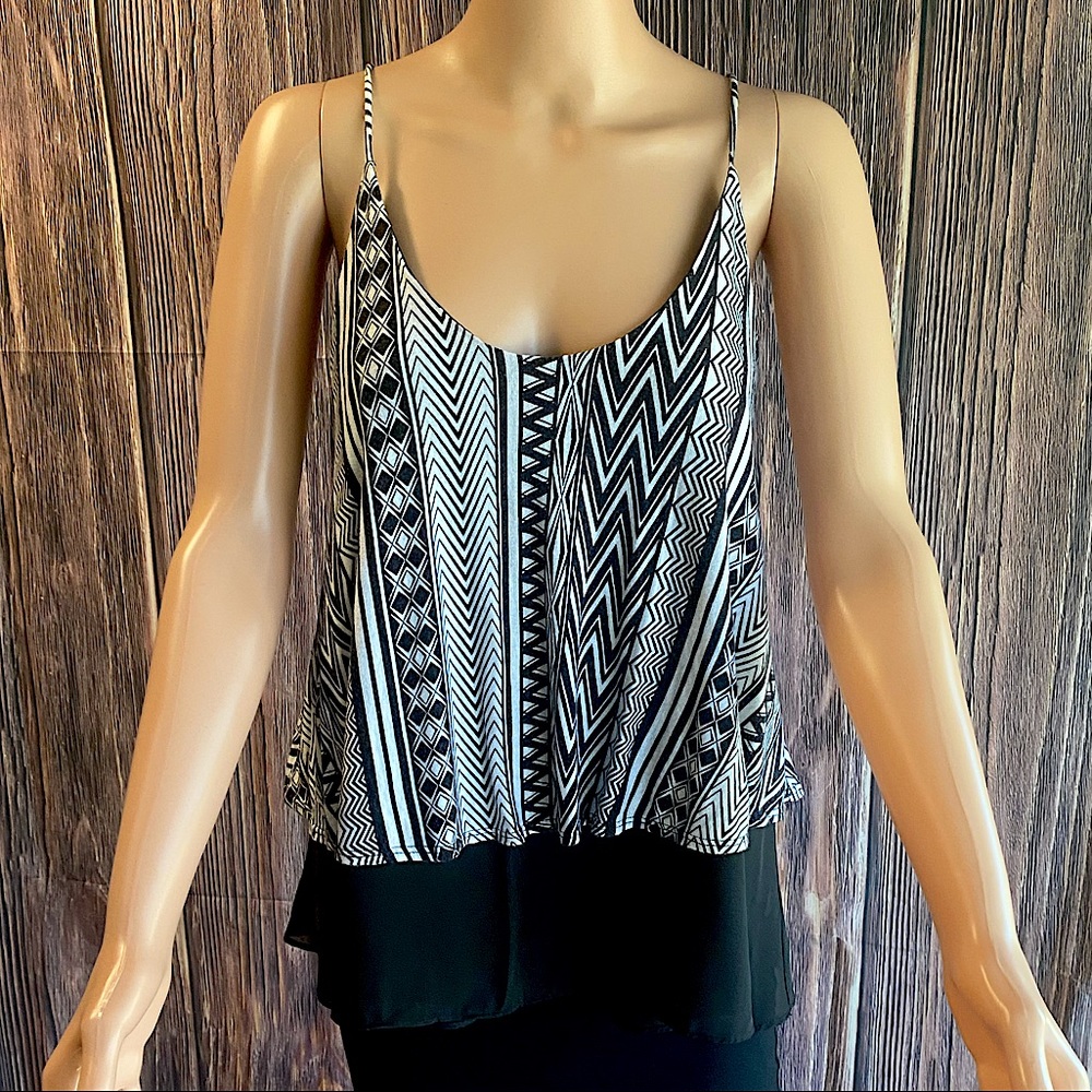Miami size medium black and white tribal print inspired design flowy tank